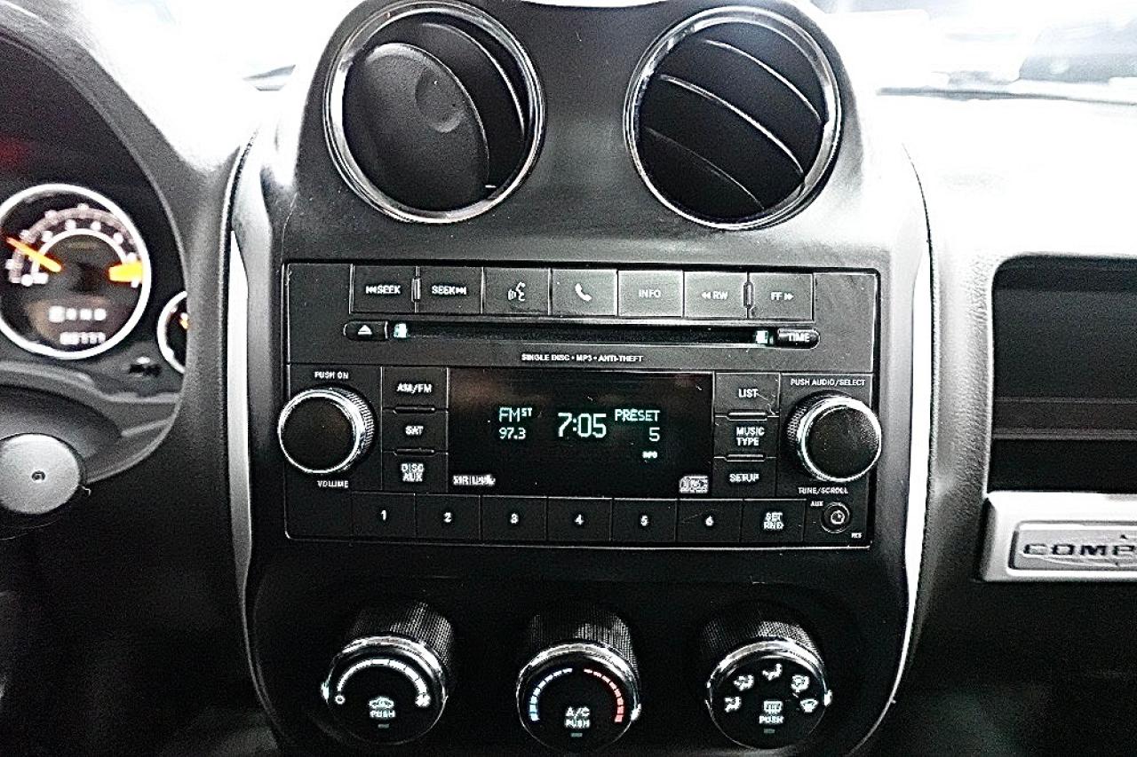 2016 Jeep Compass HIGH ALTITUDE ,ALL SERVICE RECORDS,ONE OWNER,4X4 Photo