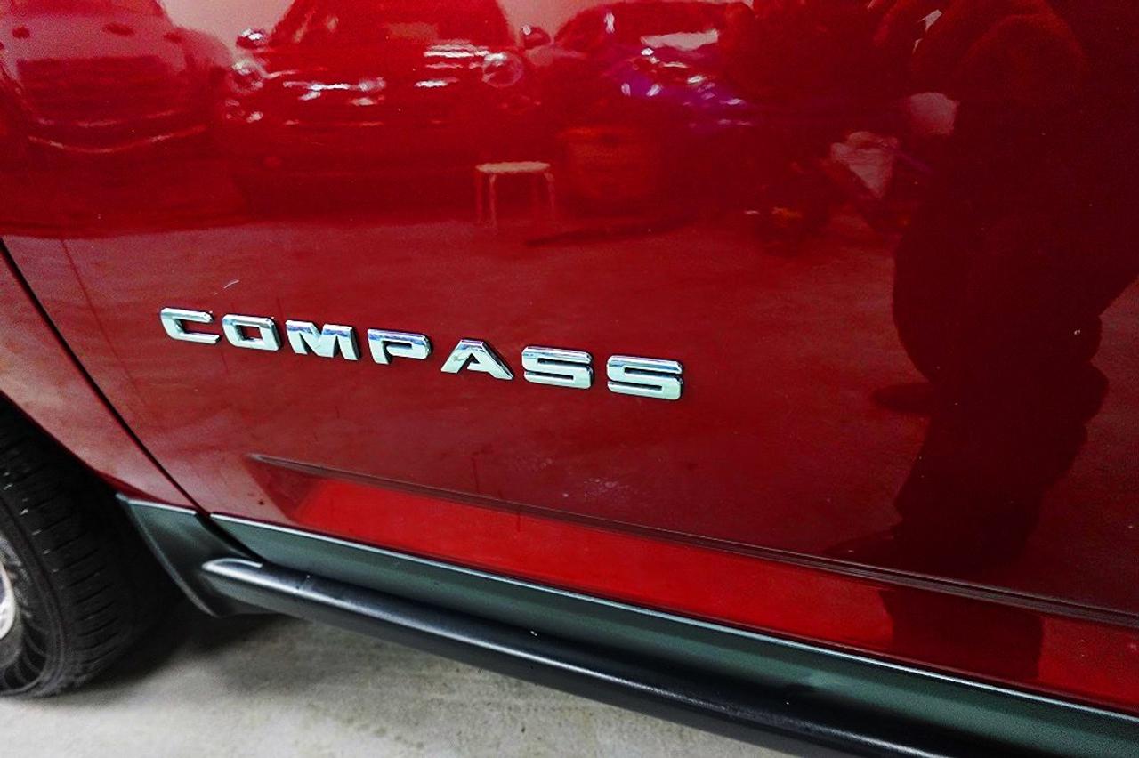 2016 Jeep Compass HIGH ALTITUDE ,ALL SERVICE RECORDS,ONE OWNER,4X4 Photo