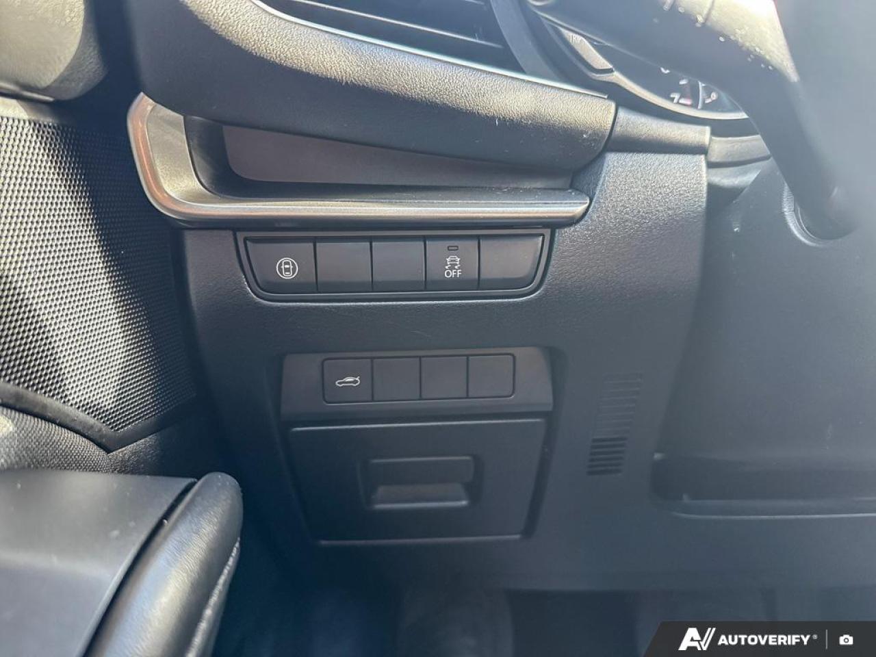 2019 Mazda MAZDA3 GX / NO ACCIDENTS / HTD SEATS / NAV / BLUETOOTH - Photo #14