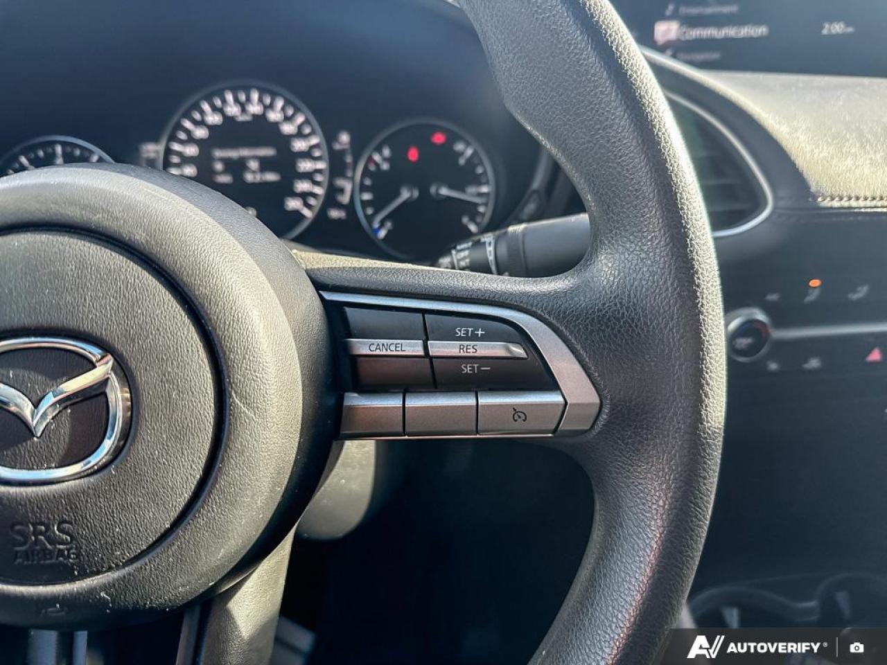 2019 Mazda MAZDA3 GX / NO ACCIDENTS / HTD SEATS / NAV / BLUETOOTH - Photo #21