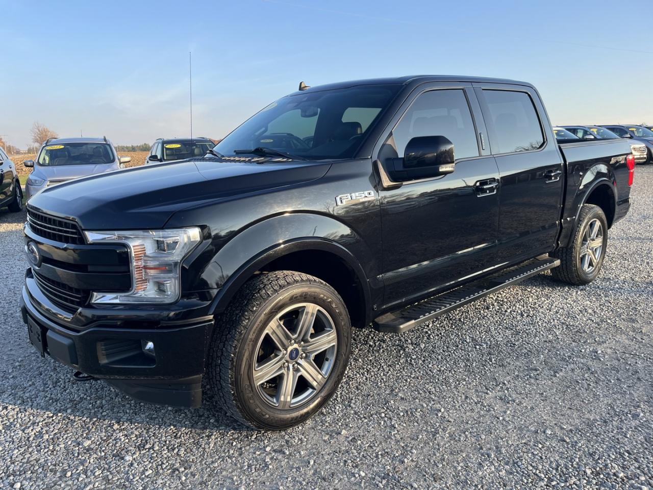 2019 Ford F-150 LARIAT ~NO ACCIDENTS~ Photo0
