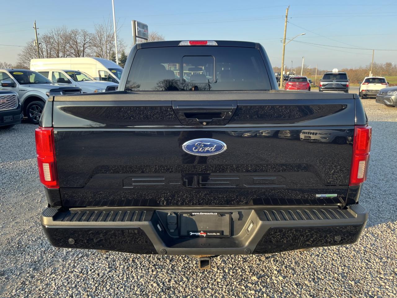 2019 Ford F-150 LARIAT ~NO ACCIDENTS~ Photo3