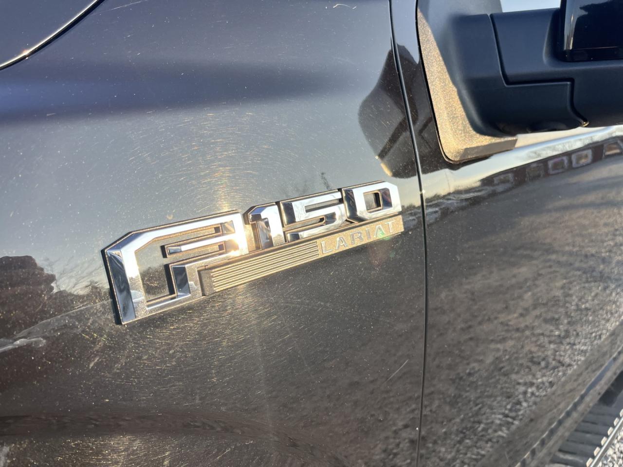 2019 Ford F-150 LARIAT ~NO ACCIDENTS~ Photo