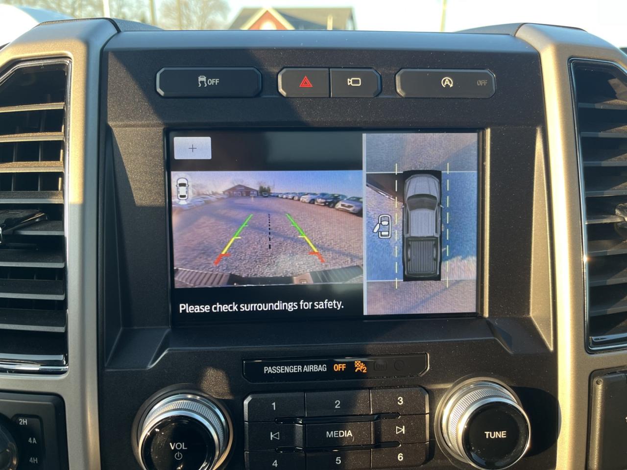 2019 Ford F-150 LARIAT ~NO ACCIDENTS~ Photo