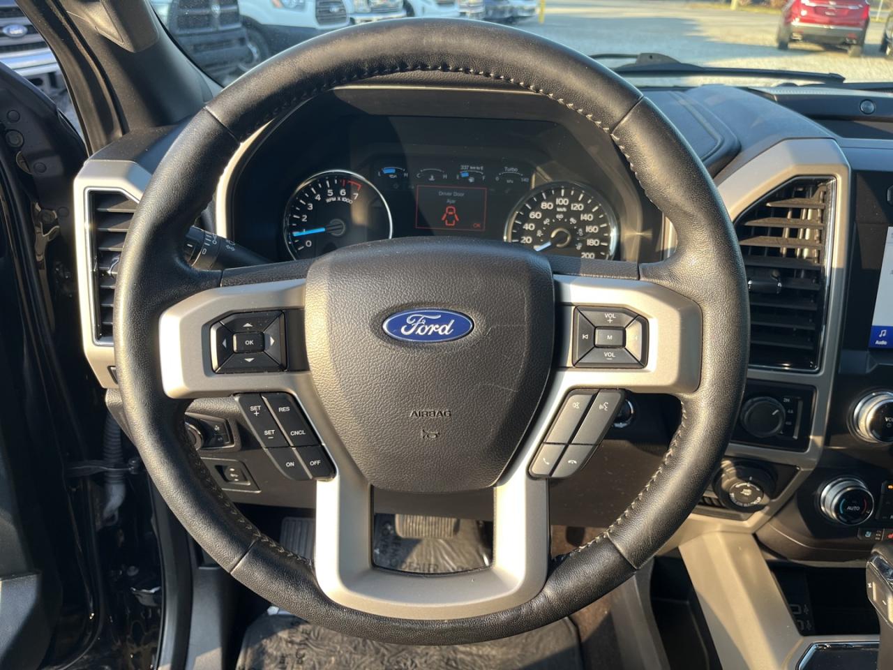 2019 Ford F-150 LARIAT ~NO ACCIDENTS~ Photo