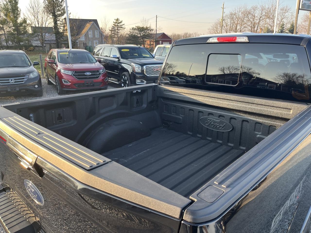 2019 Ford F-150 LARIAT ~NO ACCIDENTS~ Photo