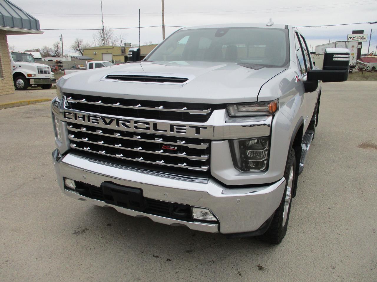 2021 Chevrolet Silverado 2500 LTZ - Photo #2