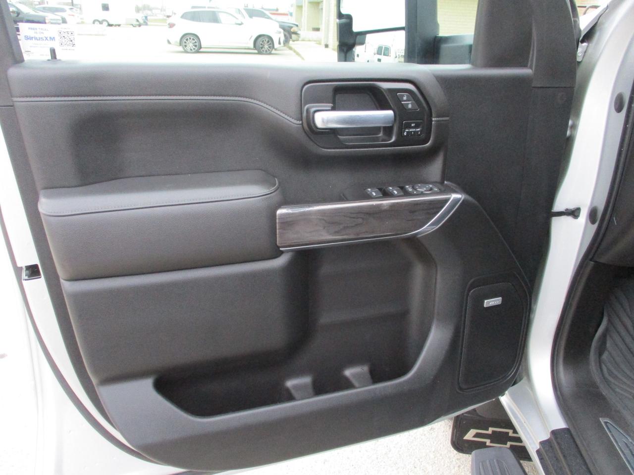 2021 Chevrolet Silverado 2500 LTZ - Photo #9