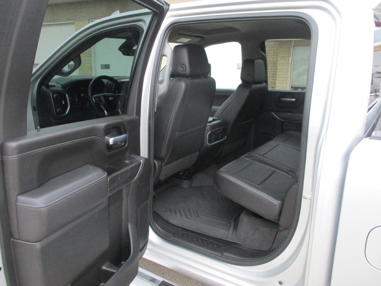 2021 Chevrolet Silverado 2500 LTZ - Photo #10