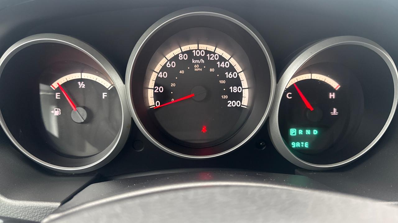 2010 Dodge Grand Caravan SE Photo