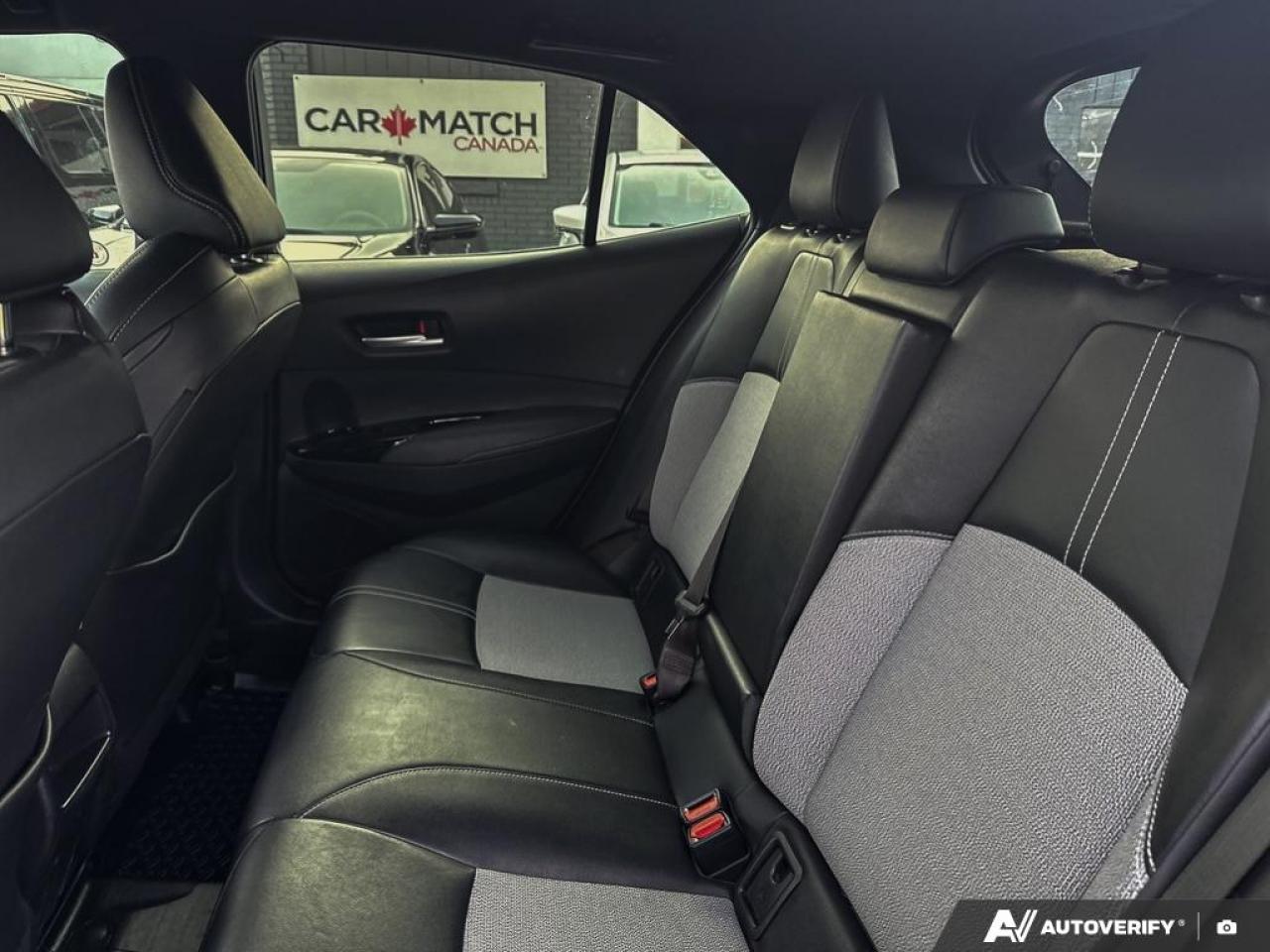 2019 Toyota Corolla XSE / NO ACCIDENTS / NAV / LEATHER /HTD SEATS/ M/T - Photo #11