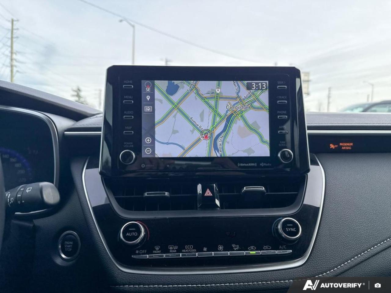 2019 Toyota Corolla XSE / NO ACCIDENTS / NAV / LEATHER /HTD SEATS/ M/T - Photo #15