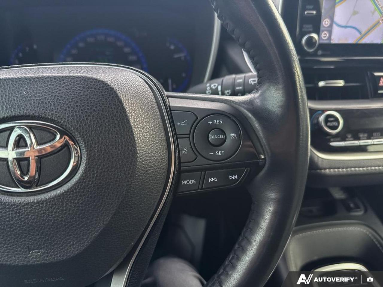 2019 Toyota Corolla XSE / NO ACCIDENTS / NAV / LEATHER /HTD SEATS/ M/T - Photo #22