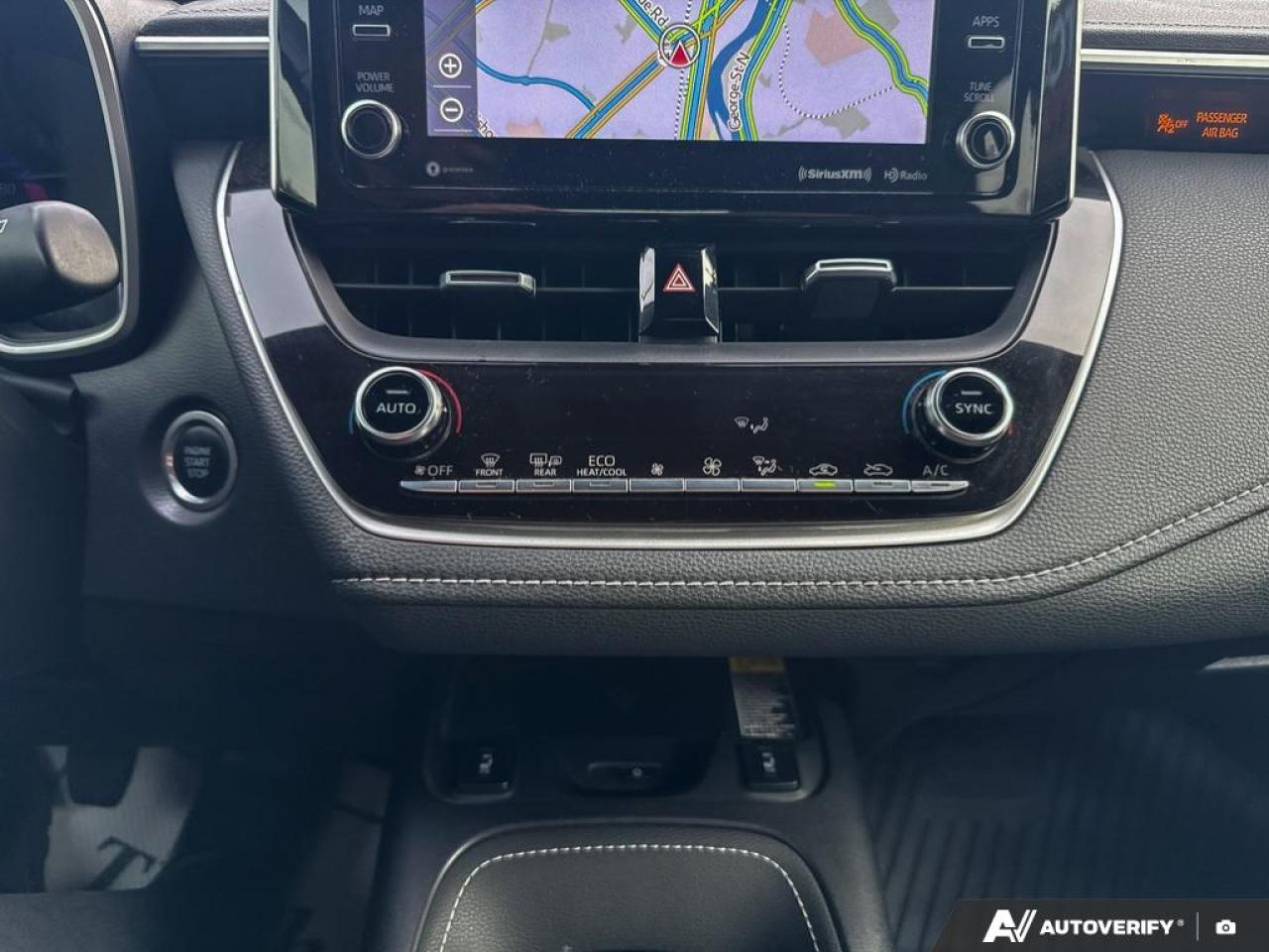 2019 Toyota Corolla XSE / NO ACCIDENTS / NAV / LEATHER /HTD SEATS/ M/T - Photo #17