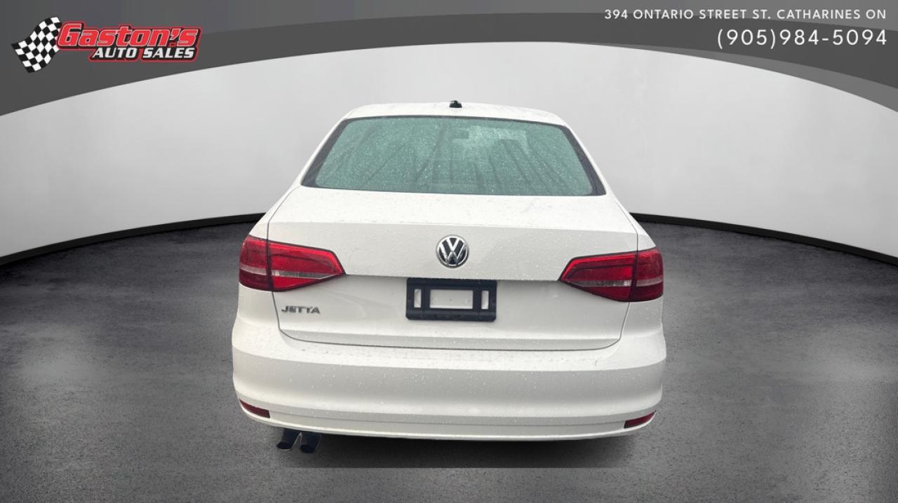 2015 Volkswagen Jetta Trendline Photo