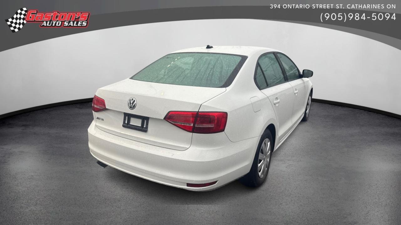 2015 Volkswagen Jetta Trendline Photo