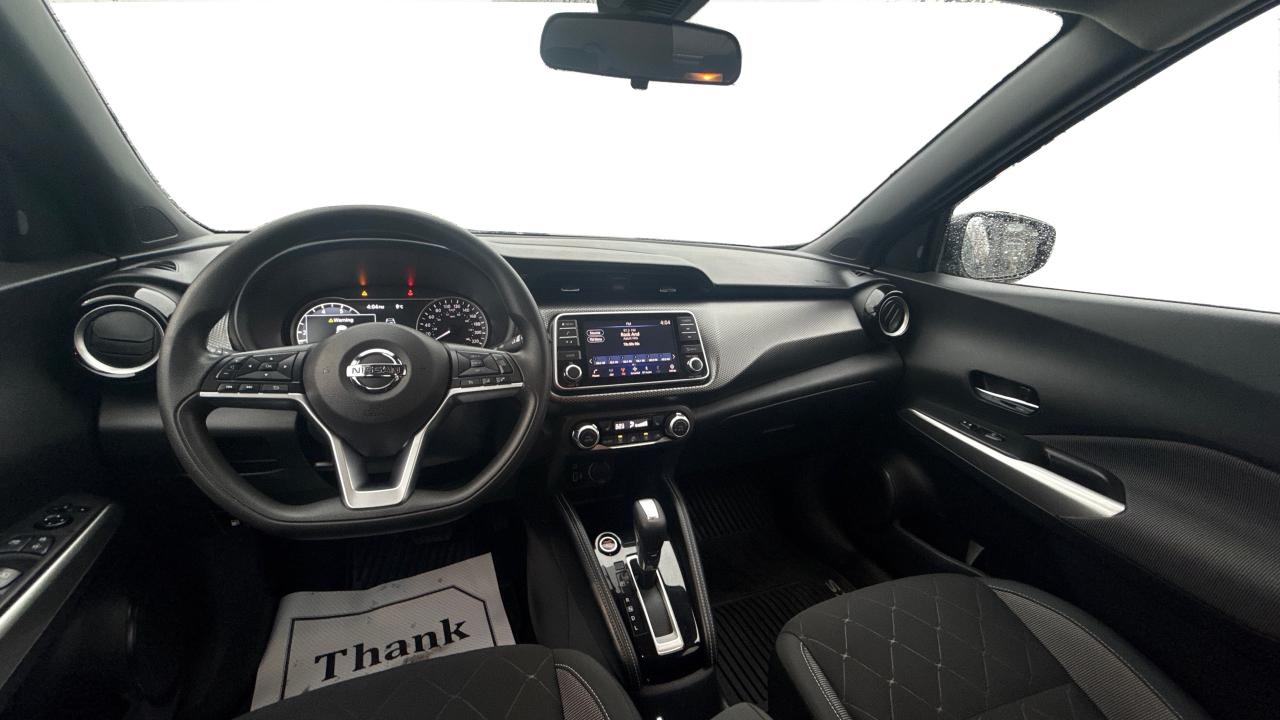 2020 Nissan Kicks SV Photo