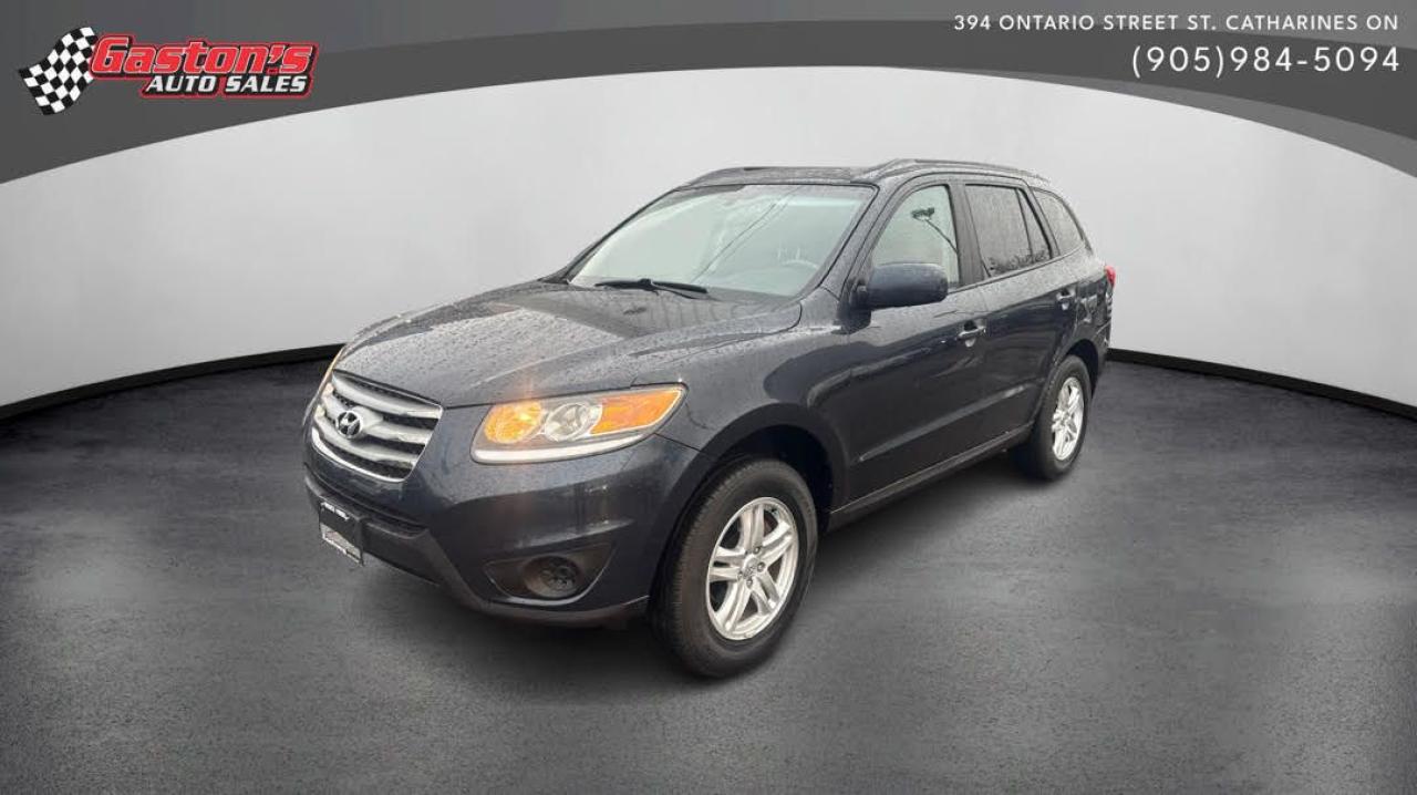 Used 2012 Hyundai Santa Fe GL for sale in St Catharines, ON