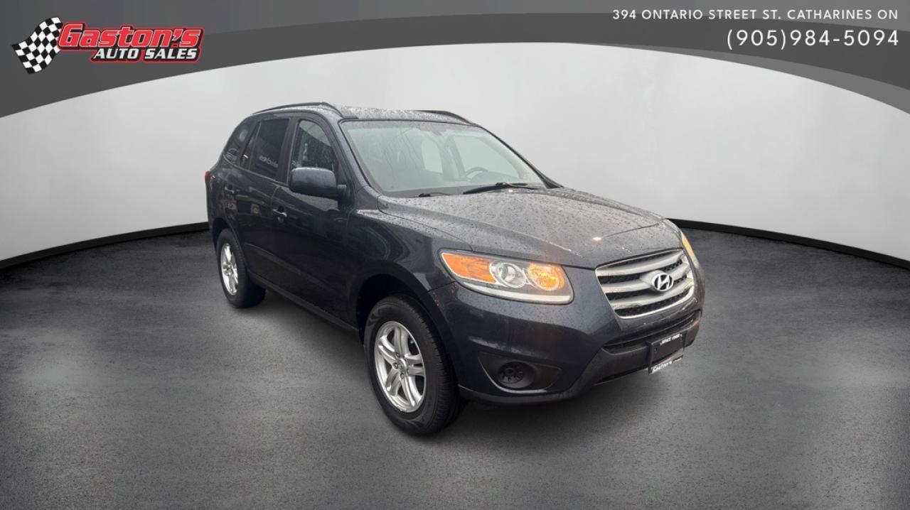 Used 2012 Hyundai Santa Fe GL for sale in St Catharines, ON