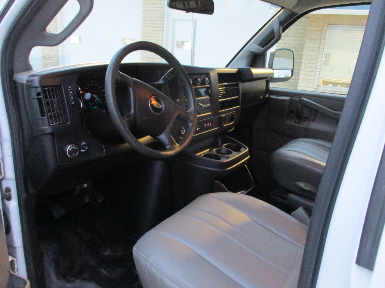 2020 Chevrolet Express Cargo Van  - Photo #8