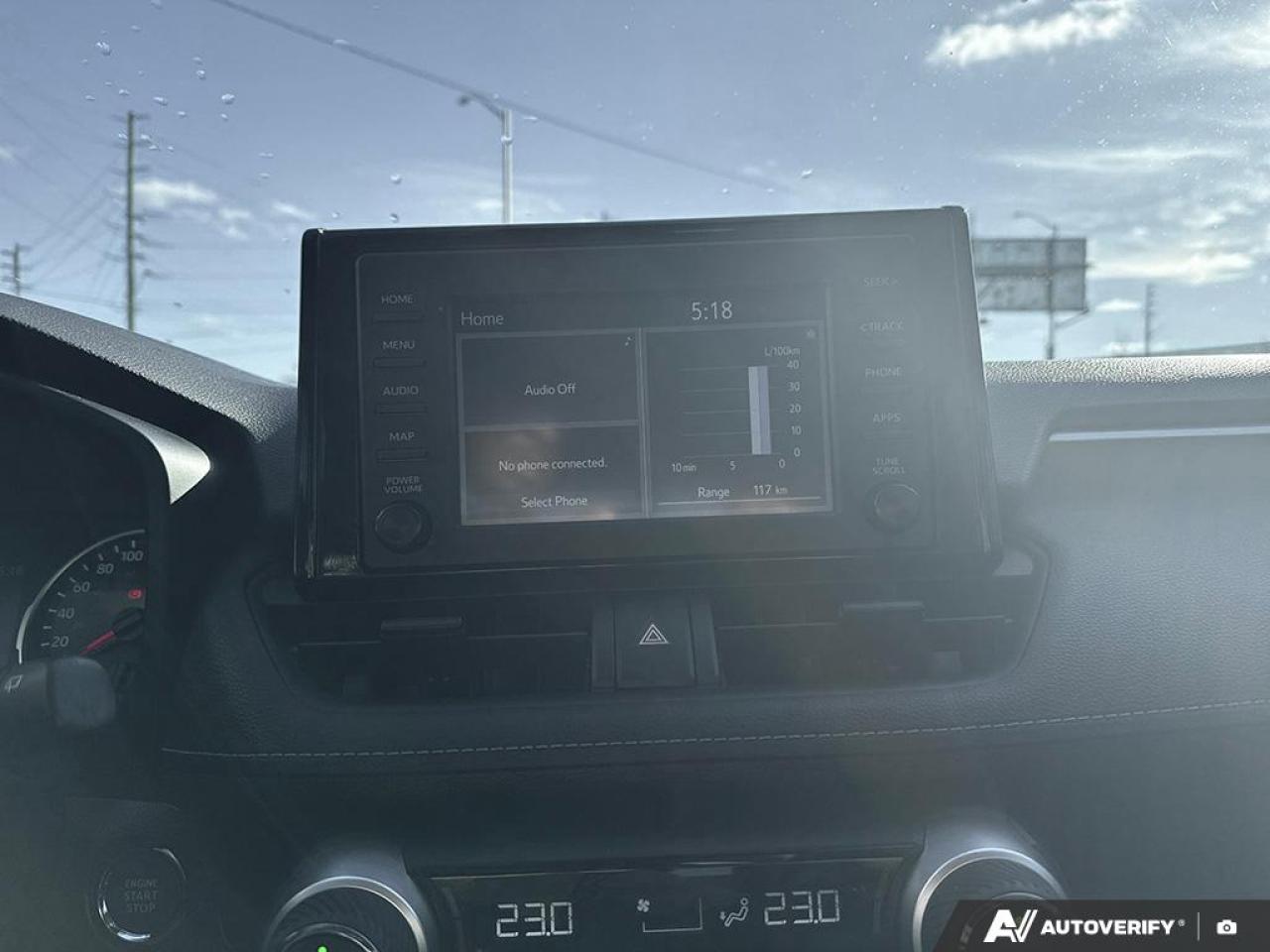 2021 Toyota RAV4 XLE / AWD / HTD SEATS / HTD STEERING / SUNROOF - Photo #14