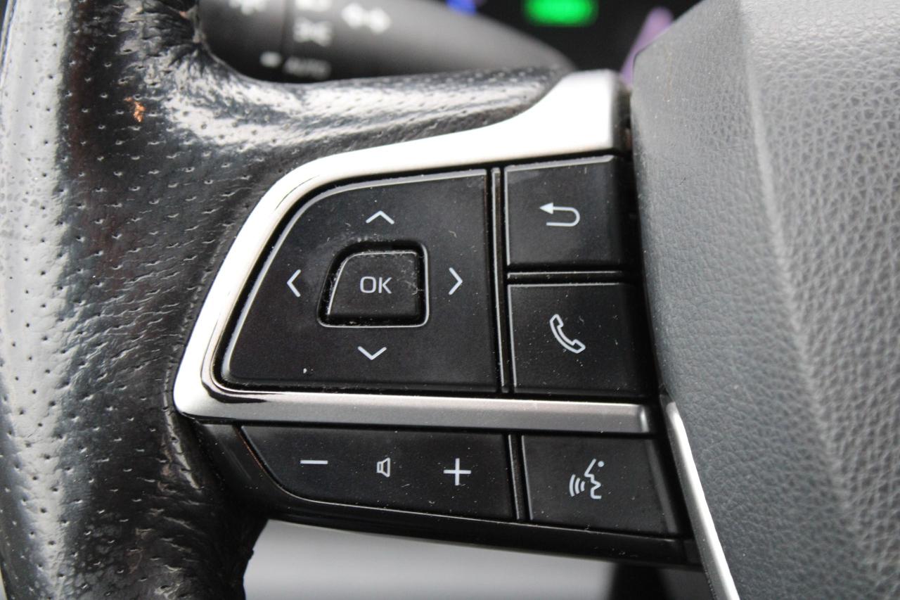 2021 Toyota Sienna 7-Passenger FWD - Photo #10