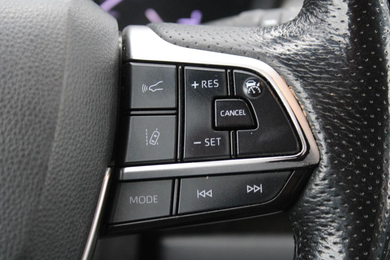 2021 Toyota Sienna 7-Passenger FWD - Photo #11