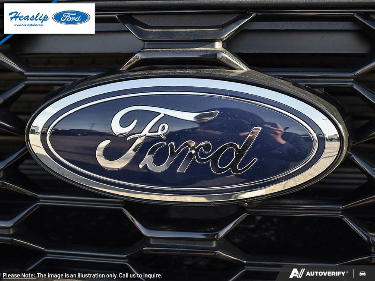 2026 Ford Escape ST-Line Photo5