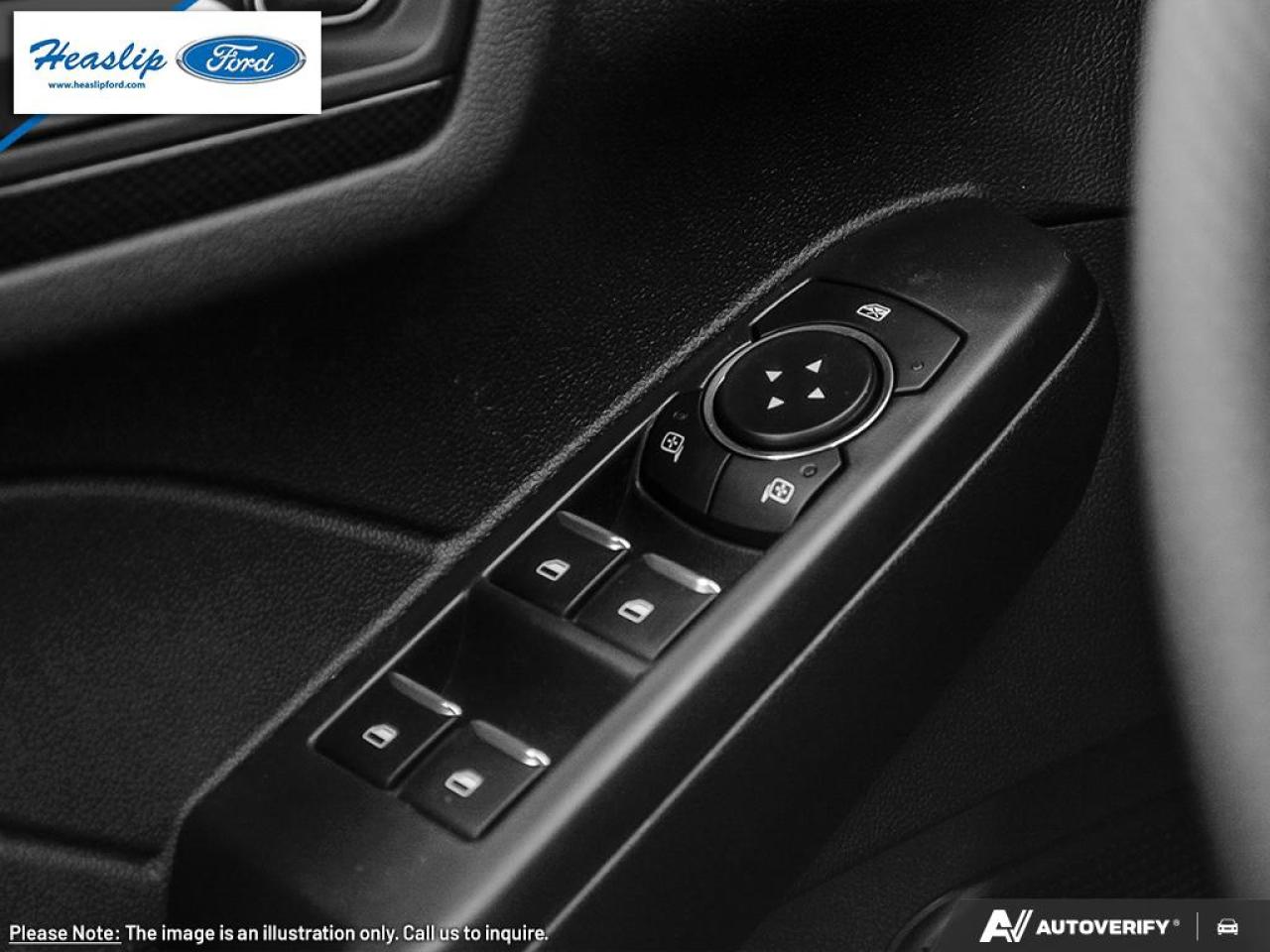 2026 Ford Escape ST-Line Photo5