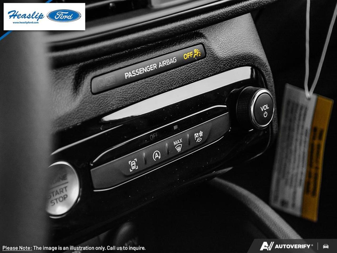 2026 Ford Escape ST-Line Photo5