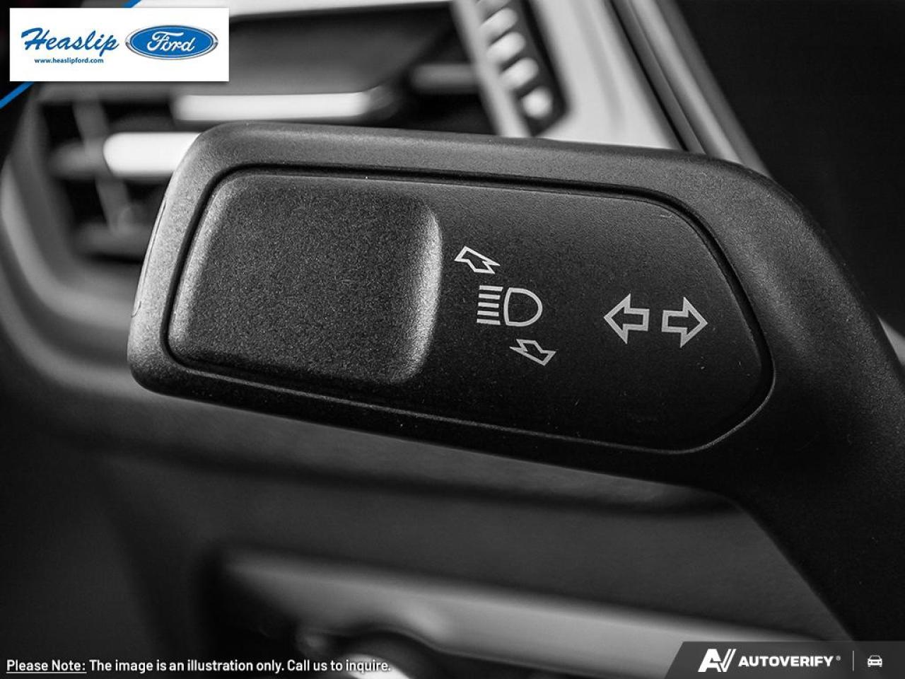 2026 Ford Escape ST-Line Photo5