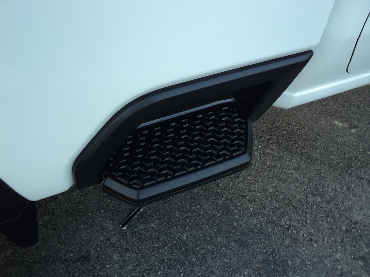 2023 Chevrolet Silverado 2500 HD LT CrewCab 4WD 6.6L8cylGas 6'7"Box 159"WB Photo