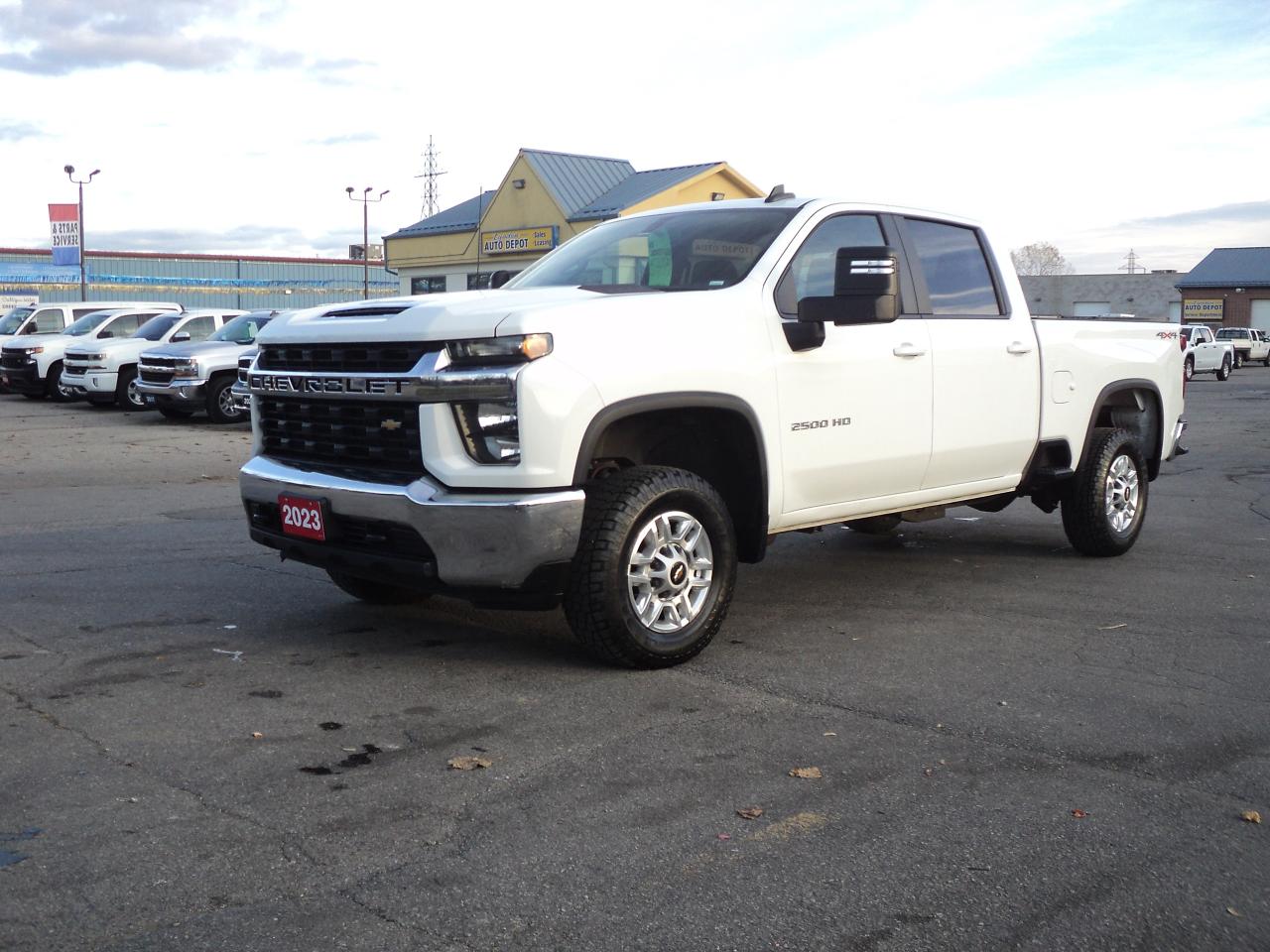 Used 2023 Chevrolet Silverado 2500 HD LT CrewCab 4WD 6.6L8cylGas 6'7