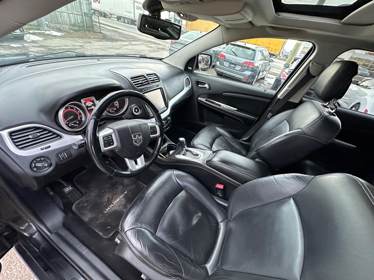 2014 Dodge Journey R/T, V6, LEATHER, NAVI, LOADED, ONLY 129KMS, CERT - Photo #9