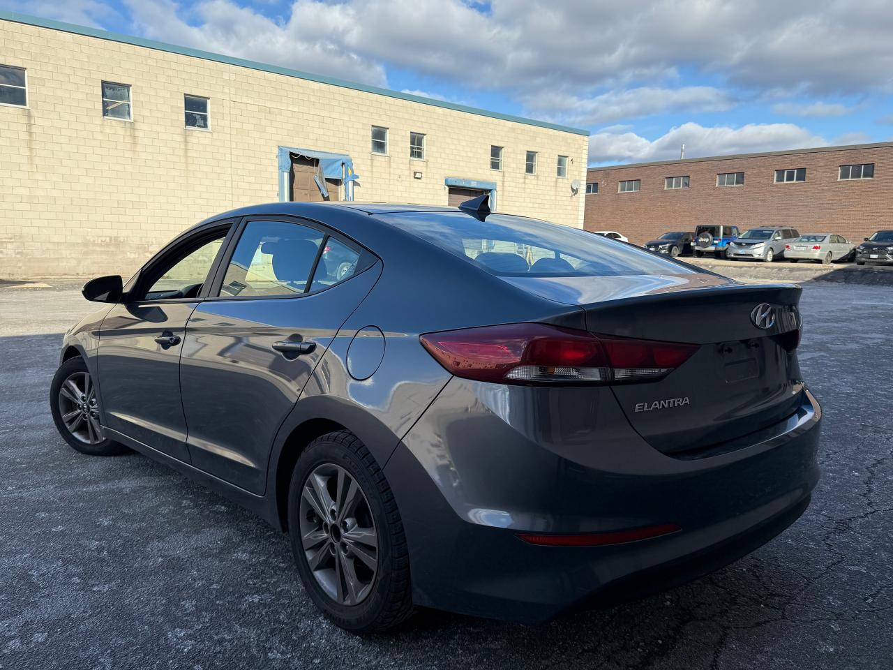 2018 Hyundai Elantra GL FWD *SAFETY INCL*WARRANTY INCL* Photo2