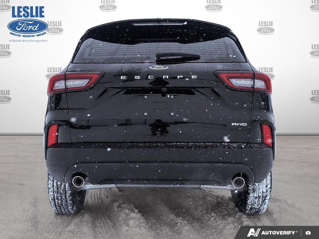 2026 Ford Escape ST-Line Select AWD Photo4