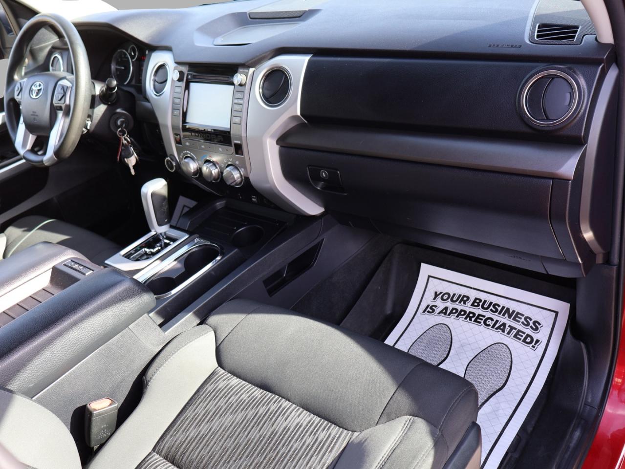 2017 Toyota Tundra SR5 4WD CERTIFIED *1 OWNER*ACCIDENT FREE* CAMERA BLUETOOTH HEATED SEATS SUNROOF CRUISE ALLOYS - Photo #11