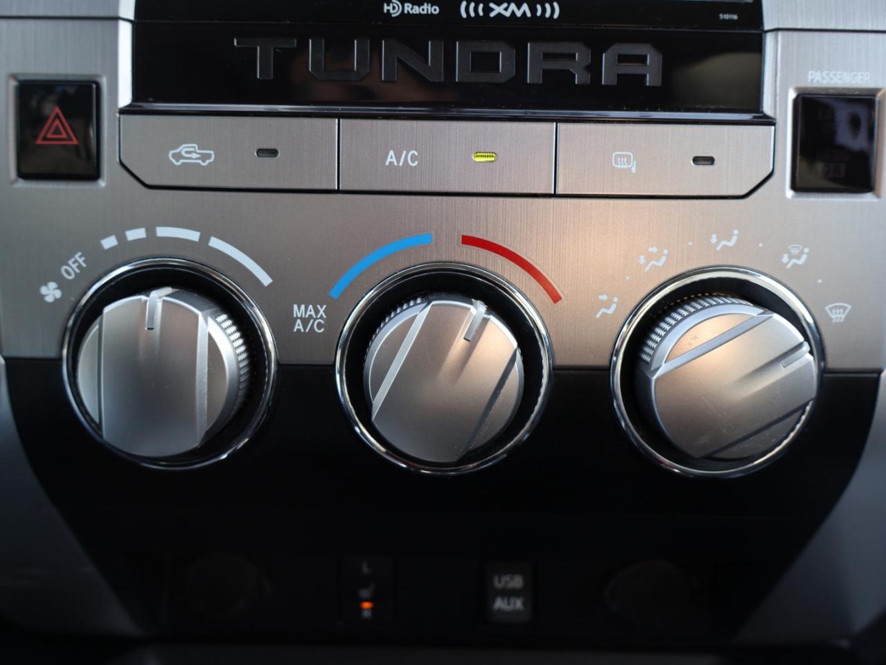 2017 Toyota Tundra SR5 4WD CERTIFIED *1 OWNER*ACCIDENT FREE* CAMERA BLUETOOTH HEATED SEATS SUNROOF CRUISE ALLOYS - Photo #20