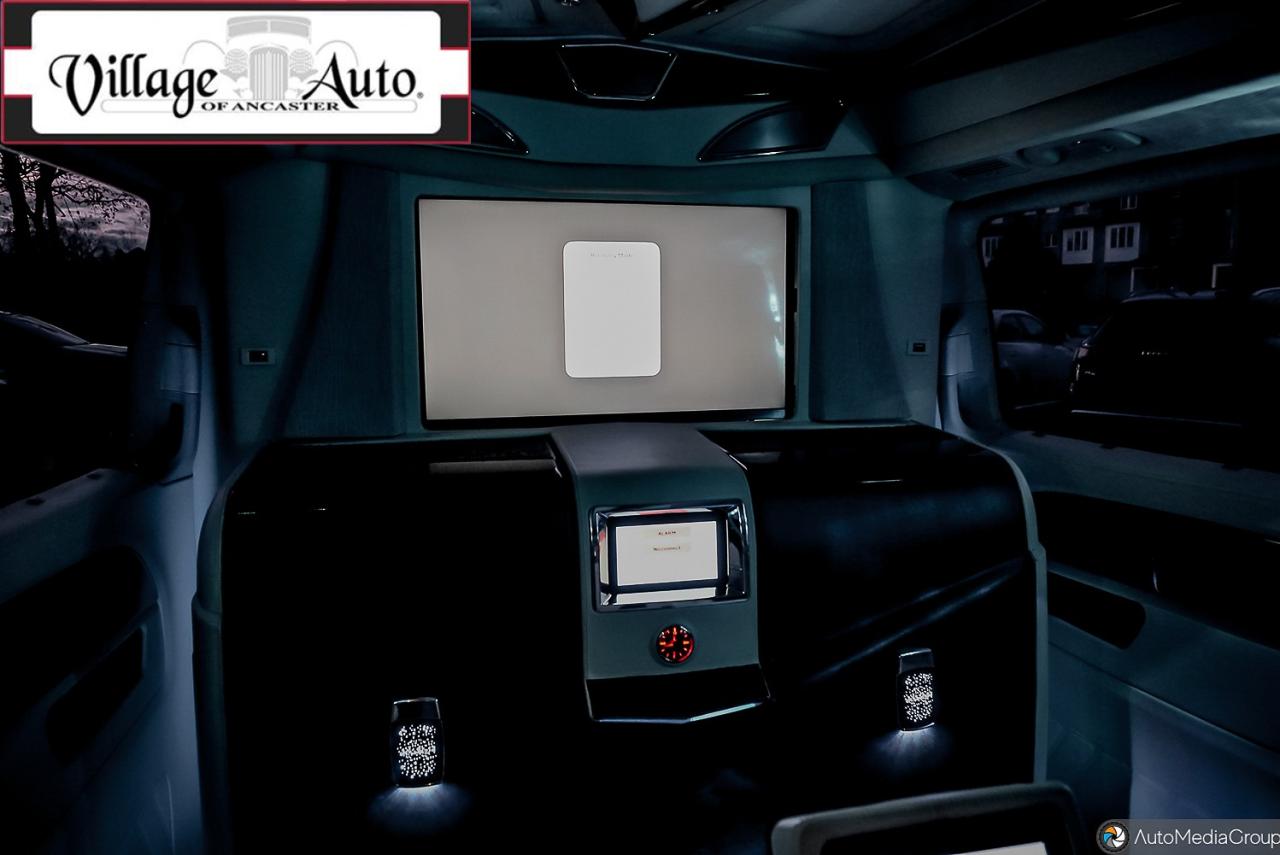 2018 Mercedes-Benz Metris conversion Photo