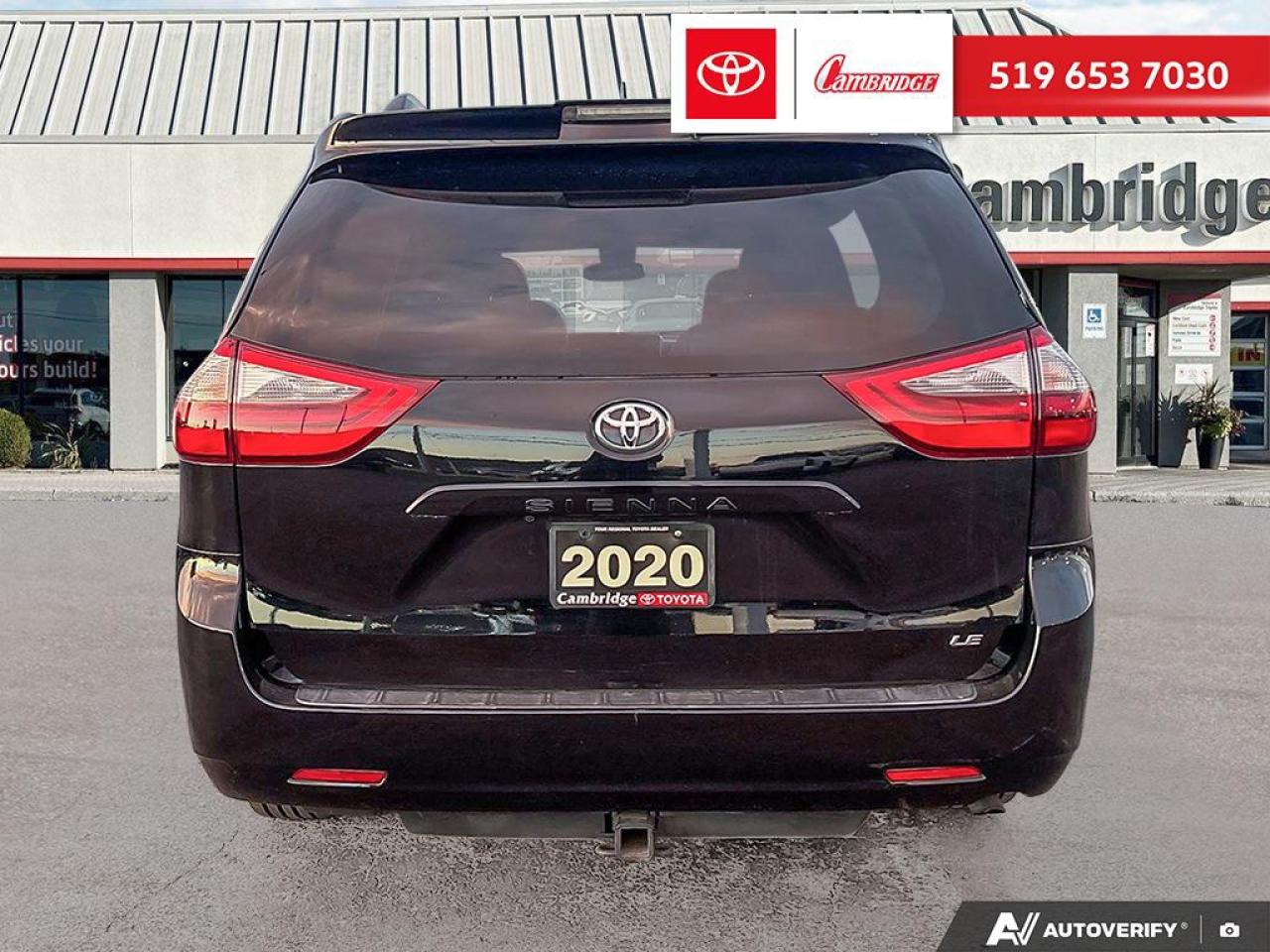 2020 Toyota Sienna LE 8-Passenger Photo