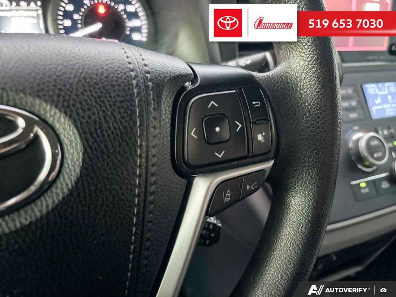 2020 Toyota Sienna LE 8-Passenger Photo