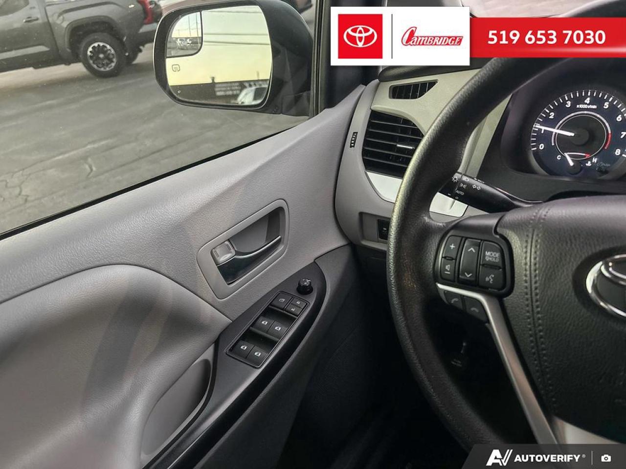 2020 Toyota Sienna LE 8-Passenger Photo