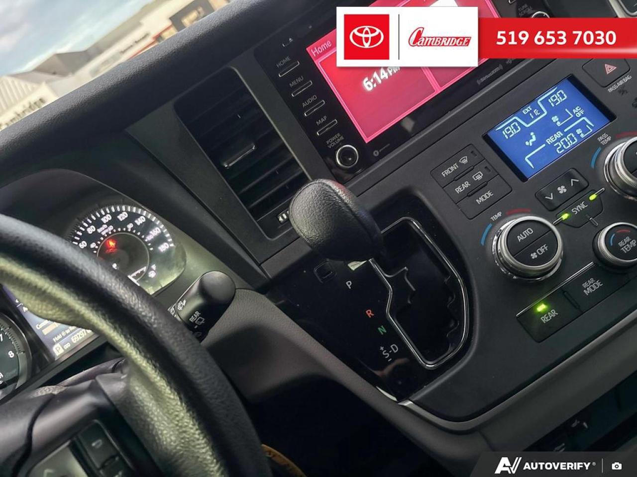 2020 Toyota Sienna LE 8-Passenger Photo