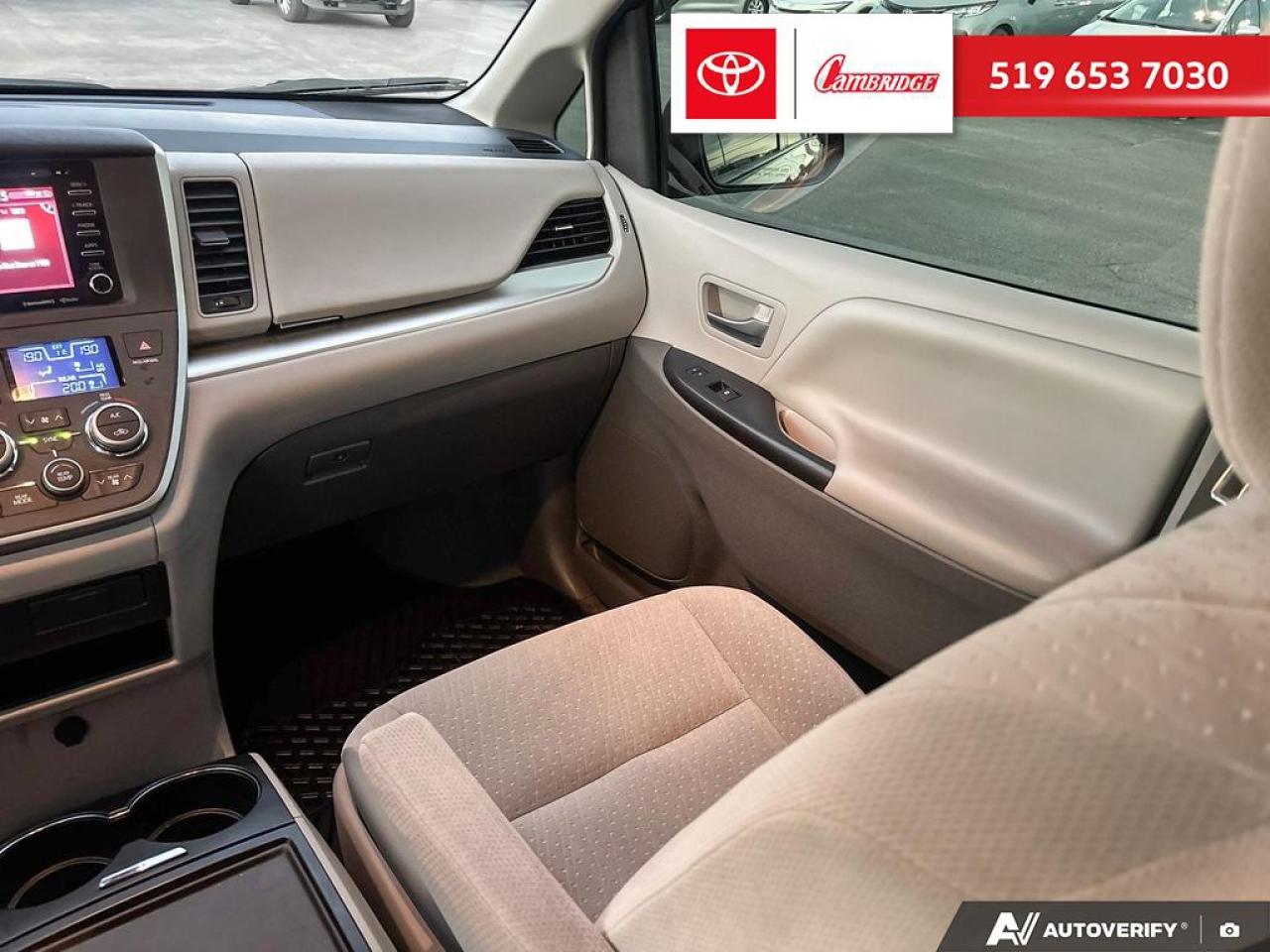 2020 Toyota Sienna LE 8-Passenger Photo