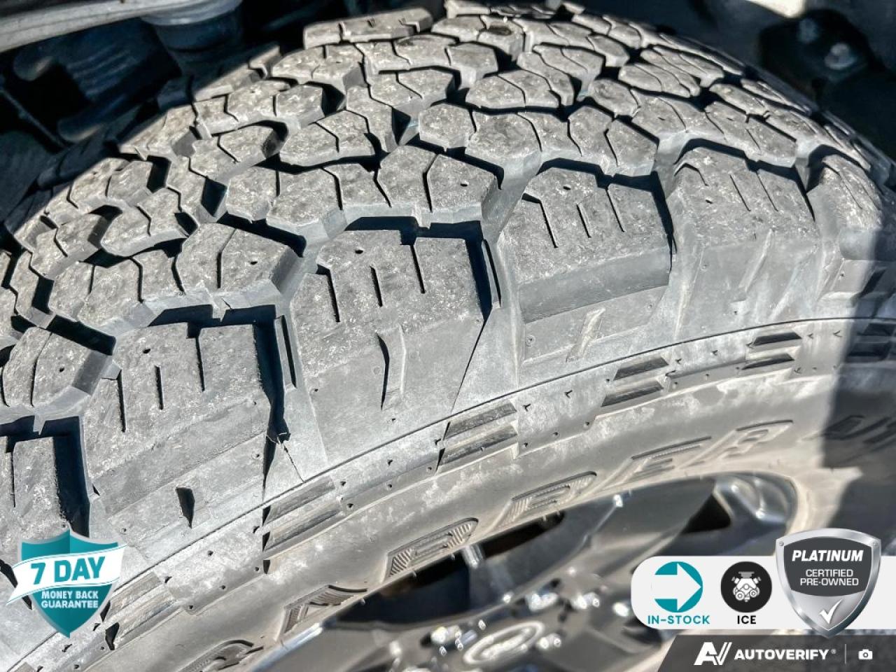 2022 Ford Bronco Black Diamond 332A | ACCIDENT FREE | 17 GLOSS WHLS Photo