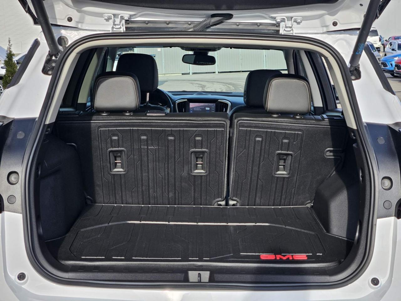 2024 GMC Terrain Denali One Owner | Leather | Navigation | Sunroof | 19" Wheels Photo