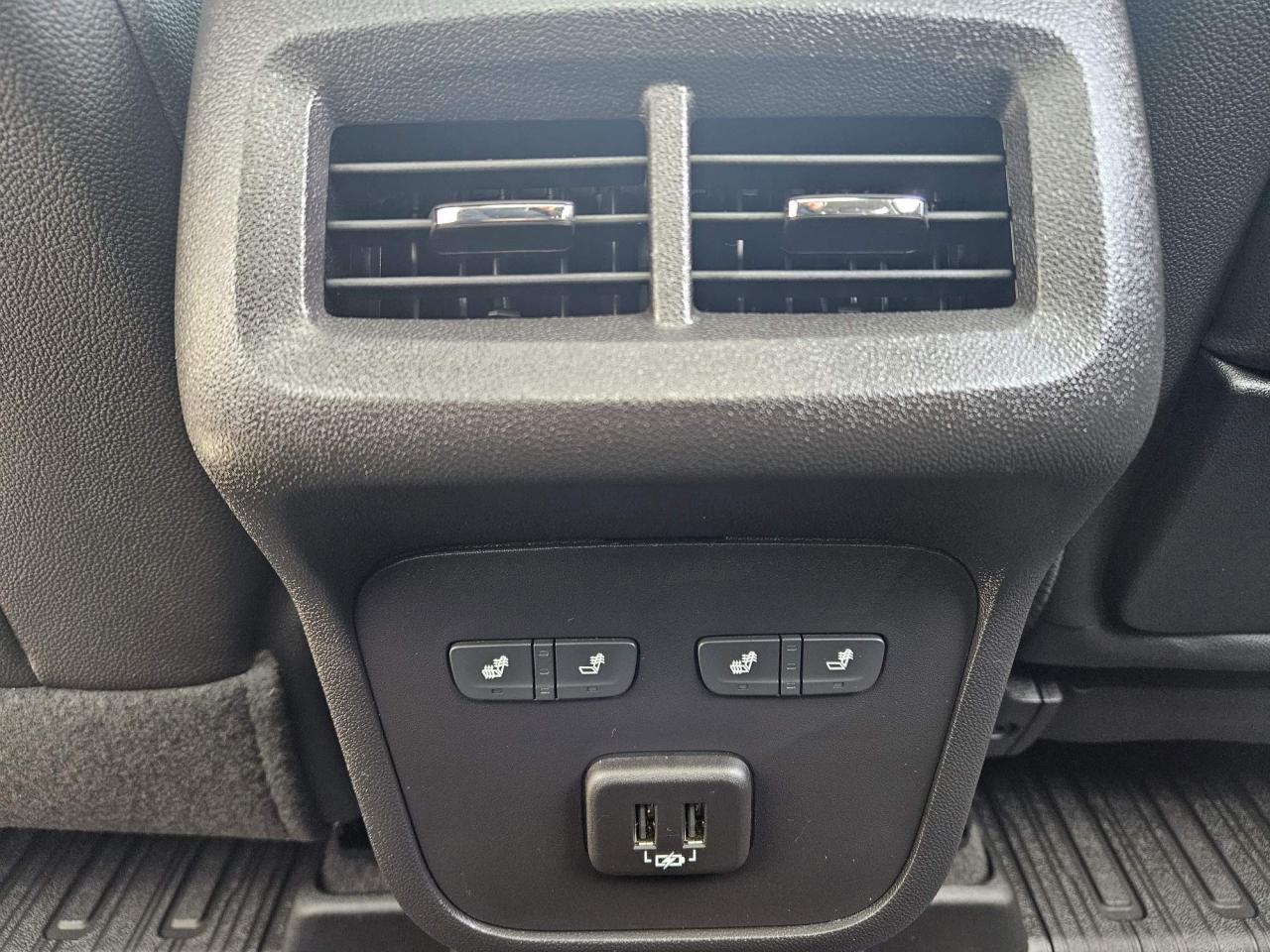 2024 GMC Terrain Denali One Owner | Leather | Navigation | Sunroof | 19" Wheels Photo