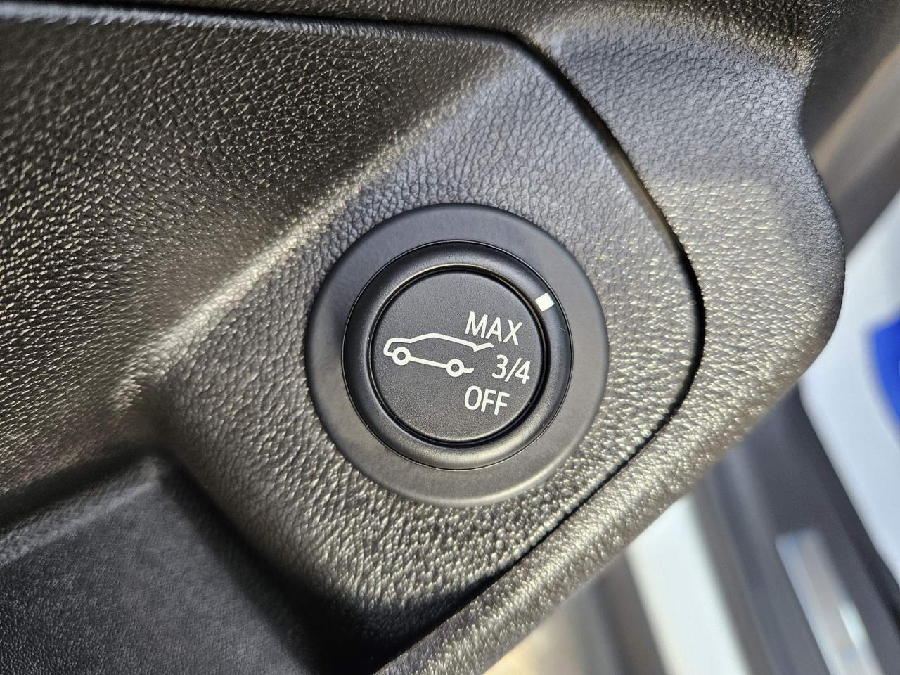 2024 GMC Terrain Denali One Owner | Leather | Navigation | Sunroof | 19" Wheels Photo