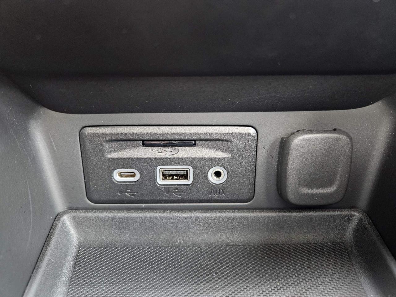 2024 GMC Terrain Denali One Owner | Leather | Navigation | Sunroof | 19" Wheels Photo