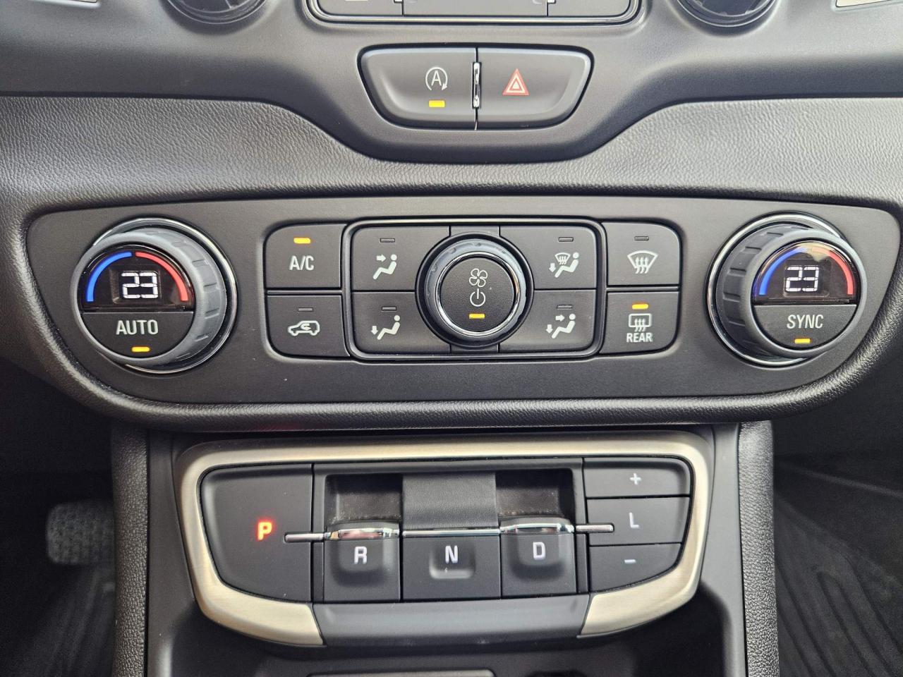 2024 GMC Terrain Denali One Owner | Leather | Navigation | Sunroof | 19" Wheels Photo